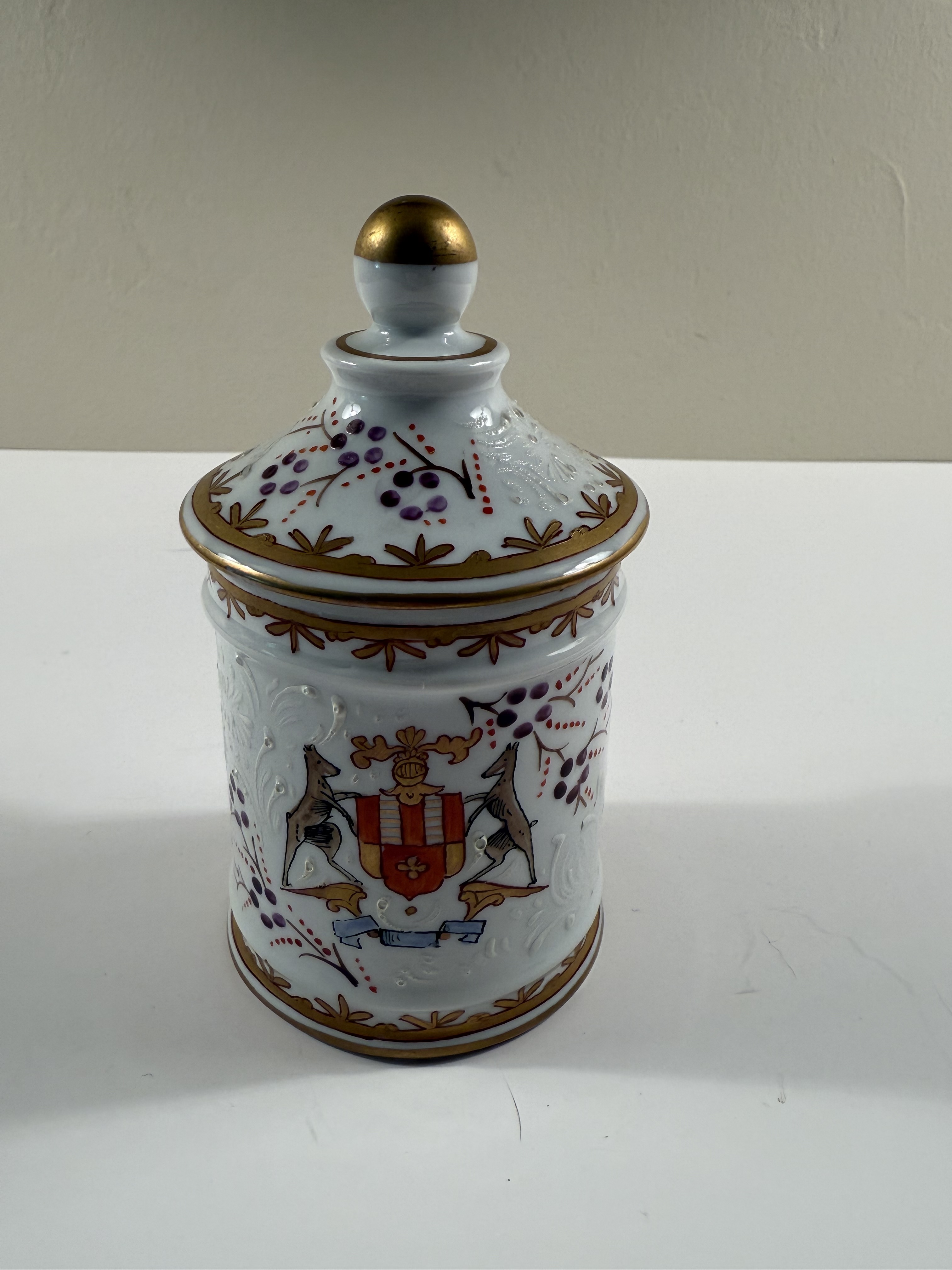 Samson et Cie (Paris) — Chinese Export Style Armorial Lidded Cylindrical Jar, 19th Century